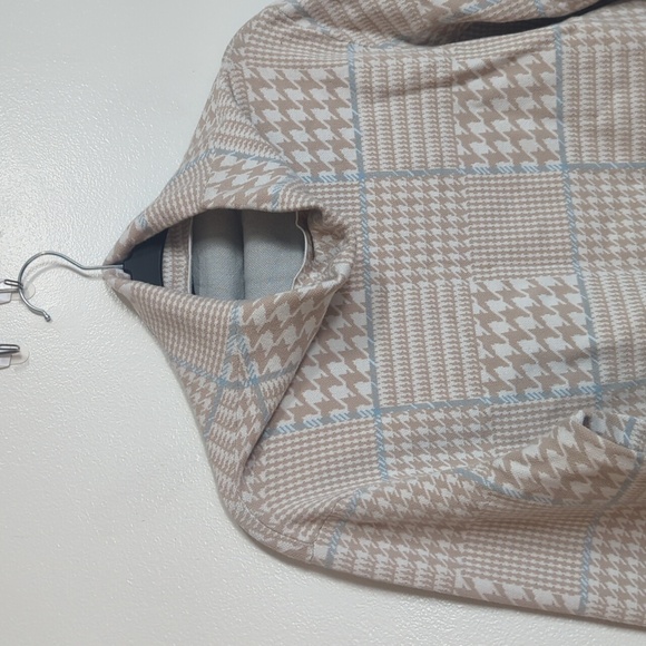 Club Monaco Blue Tan Houndstooth Cropped Turtleneck Long Sleeve Sweater XL - Picture 3 of 7